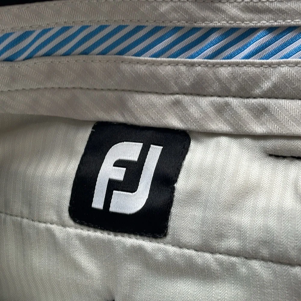 FootJoy questions leave